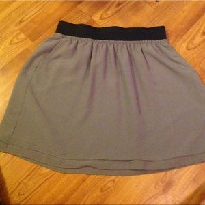 Ann Taylor grey silk mini skirt